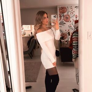 Revolve White Off-Shoulder Sweater Dress Festive Aesthetic - Small